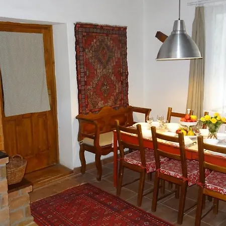 度假居 Padlaskincsek Muskatlis Vendeghaz 瑙吉伯尔热尼