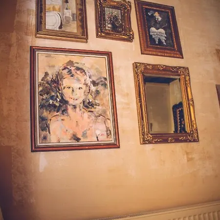 度假居 Padlaskincsek Muskatlis Vendeghaz 瑙吉伯尔热尼