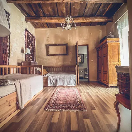 Padlaskincsek Muskatlis Vendeghaz 度假居 瑙吉伯尔热尼